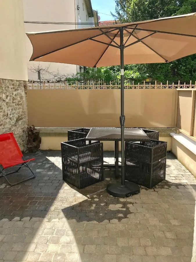 La Colombine Apartment Sainte-Colombe  France