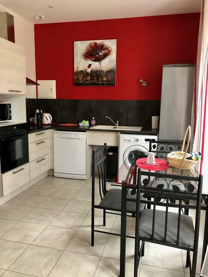 La Colombine Apartment Sainte-Colombe  France
